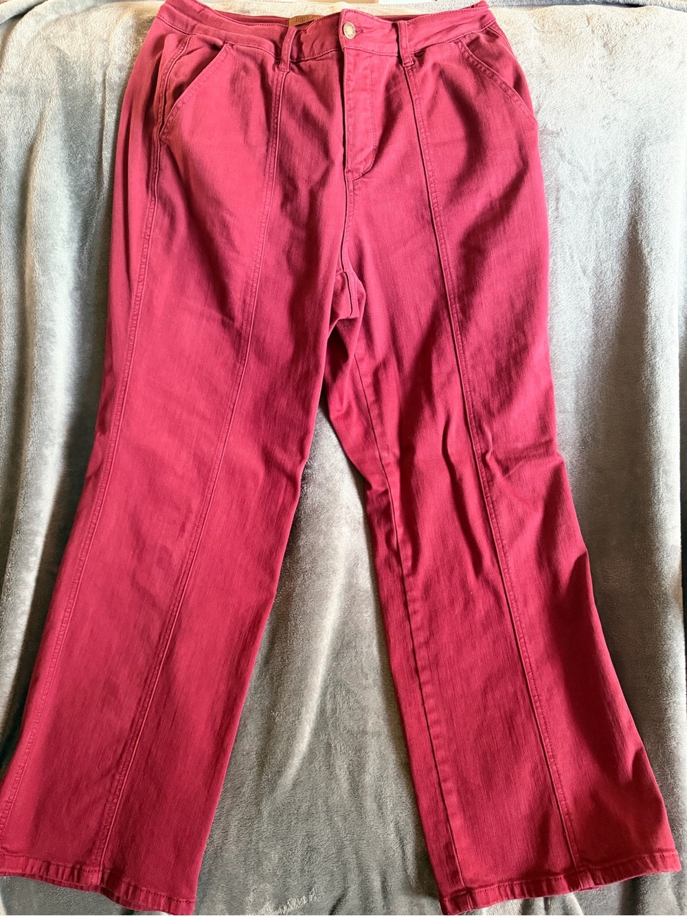 Judy Blue 14W Burgundy Red High Rise Straight Leg Front Seam Jeans